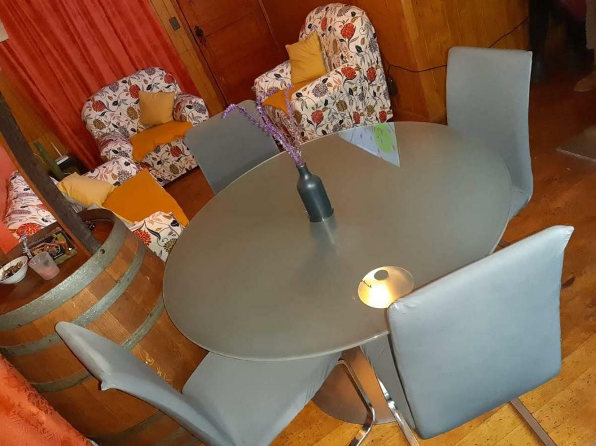 Acomodação com café da manhã  Vida 2000 2*